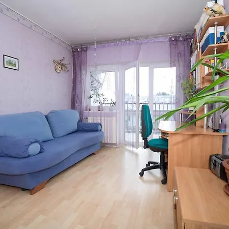 Male Mieszkanie Przy Plazy - 3 Maja 17 公寓 *