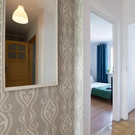 Male Mieszkanie Przy Plazy - 3 Maja 17 Apartment
